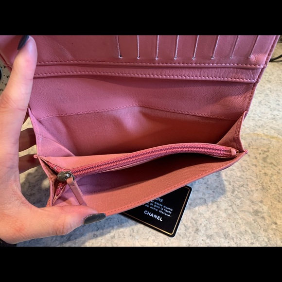 SOLD Authentic Chanel quilted black wallet - Picture 7 of 10